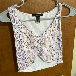 Super comfortable and cute alligator design  top!